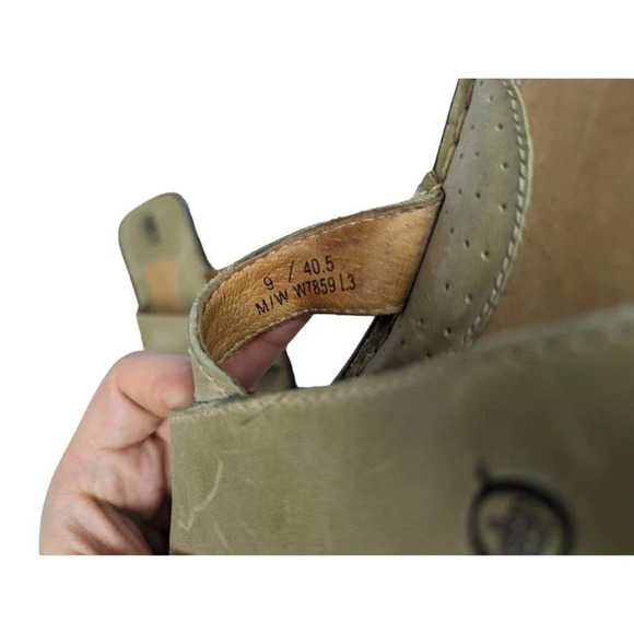 Born sz. 9 Sandals Leather Slip On Strappy Crossover Open Toe Sandals Boho - Picture 10 of 10